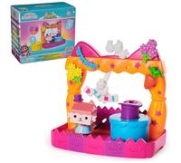 Gabby's Dollhouse, Baby Box Talent Show Balcony Playset, 8-Pcs with Toy Figures, Doll’s House Accessories and Sensory Play, Kids’ Toys for Girls and Boys 3+