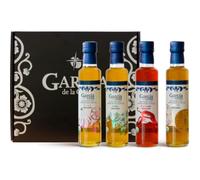GARCÍA DE LA CRUZ Organic Extra Virgin Olive Oil, Flavoured, 250 ml | Garlic, Basil, Chilli and Lemon flavours. Gift box. Glass bottles. Pack of 4. From the Montes de Toledo, Spain.