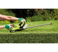 Garden Gear Handheld Hedge Trimmers 600W 12V and 20V:20V Cordless Hedge Trimmer + Spare Battery