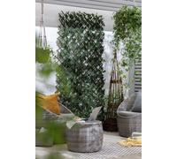 Garden XP Faux Willow Expanding Trellis