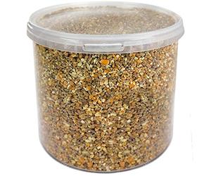 GardenersDream Mixed Poultry Corn | Premium Quality Natural Feed Mix | Rich in Vitamins and Calcium | Chicken Duck Geese Food | Helps Develop Strong Beaks, Tough Bones & Healthy Feathers (5L Tub)