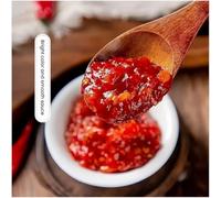 Garlic and Chilli Sauce 226g Garlic paste for rice dishes, hotpot seasoning, dipping sauce, spicy condiment, aromatic chilli sauce. Suitable for stir-frying or as a spread.