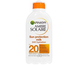 Garnier ambre solaire sun protection milk anti dryness 24hr hydrationspf 15 (spf 20)