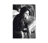 GBFRE Singer Lana Del Rey Poster 32 Canvas Poster Wall Art Decor Print Picture Paintings for Living Room Bedroom Decoration Unframe-style 12x18inch(30x45cm)