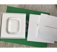 GENUINE Apple AirPods wired Charging Case 2nd Generation PRISTINE CONDITION