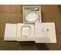 GENUINE Apple AirPods wired Charging Case 2nd Generation PRISTINE CONDITION