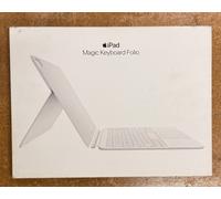 Apple Magic Keyboard Folio for iPad (10th generation) - UK English