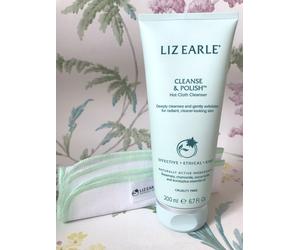 GENUINE Liz Earle Cleanse And Polish Hot Cloth Cleanser With Muslin Cloth 200ml