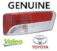 GENUINE OEM Valeo Toyota Avensis LED Outer Tail Light Right 2009-18