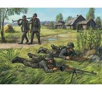 German Anti Tank Rifle Team 1:72 Figure Plastic Model Kit ZVEZDA