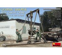 German Tankmen W. Gantry Crane & Maybach Hl 120 Engine 1:35 Plastic Model Kit