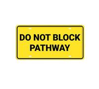 Geroclonup Do Not Block Pathway Sign Rust-Free Fade Resistance Vintage Metal Sign for Business Home Store Garage Bar Wall Door Decor Easy Installation Indoor Outdoor Use 15x30cm