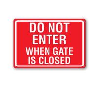 Geroclonup Do Not Enter When Gate Is Closed Sign 14x20cm Rust Free Metal Aluminum Signs for Indoor Outdoor Street Pre-Drilled Holes Weather Resistant