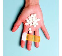 GETAJGHSD Pill Organizer Travel Plastic Pill Container 10Pcs Childproof Cap Small Holder for Medication Management on The Go