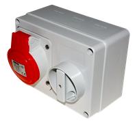 GEWISS Interlocked 16 amp Switched Socket 415V 5 Pin Red IP44 3P+N+E - GW66009