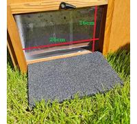 Giant Insulated Tortoise House (Entrance: 16cm x 26cm)