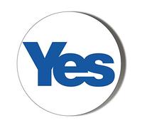 Gift Insanity YES AYE BLUE LETTERING SCOTTISH INDEPENDENCE 45mm novelty badge