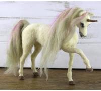 Gill-I-Am Needle Felting Kit to Make UNA The Unicorn