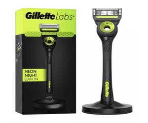 Gillette Labs with Exfoliating Bar, Gillette Men's Razor, 1 Holder, 1 Blade Cartridge, Includes Premium Magnetic Holder