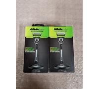 Gillette Labs Men's Razor with Exfoliating Bar + 1 Blade Refill & Premium Magnetic Stand