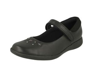 Girls Clarks Star Detailed School Shoes Etch Bright