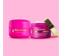 Give Me Face Moisturiser - Day & Night Cream Duo In Pink Pink