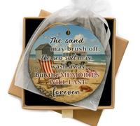 Glad Gua Beach Memories Ceramic Ornament, Seaside Themed Keepsake Gift for Women, Men & Loved Ones, Coastal Holiday Decoration with Deckchair & Ice Cream Van, British Beachy Hanging Plaque