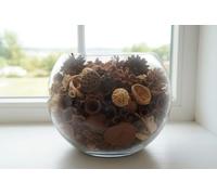 Glass Fishbowl Vase with Potpourri, Complete Gift or Home Decoration wrapped in Cellophane with a ribbon, 11 choices of colour/fragrance from Homestreet® (SPICEDTINDER)