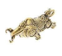 GLEAVI Vintage Brass Bullfight Ornament Keychain Retro Style Sturdy Brassware Pendant Unique Bull Shape Decorative Adornment for Home Office Feng Shui Decor