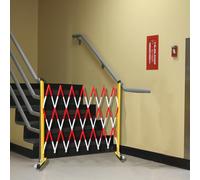 GLETSF Barricade Gateexpandable Mobile Barricade Industrial Expandable Metal Barricade, Mobile For Shopping Centers/Garage/Driveway, Traffic Fence - Easy To Move-Red-1.2m x 7m/3.9ft x 23ft