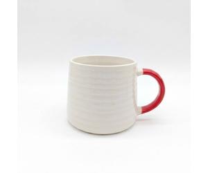Glim & Glam Ceramic Coffee Tea Mug 13oz Ribbing Textured Red Painted Handle x4 in White Glim & Glam White