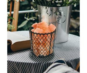 Globo Stone table lamp with salt crystals
