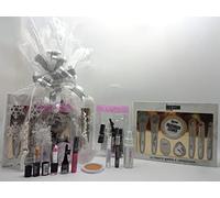 Glory Cosmetics Luxury Beauty Bundle For Women, Make Up, Brush Set Gift Hamper For Ladies, 15 Milliliters