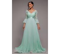 Goddiva Scalloped Lace Bodice Pleated Chiffon A Line Maxi Dress - Mint Green by Goddiva - Mint - 6