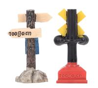 Gogogmee 2pcs Resin Signpost Decor and Decorative Traffic Light for Fish Tank Bright Color Miniature Aquarium Ornament for Planting and Landscape Design