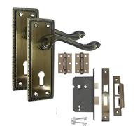 Golden Grace Georgian Door Handle Set with 3 Lever Lock, Key Lock Set | Includes ball bearing hinges, a spindle and fixing screws for quick installation, featuring a durable zinc alloy finish.