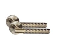 Golden Grace Knurled Hex Cut T-Bar Door Handles, Antique Brass, 1 Pair | Includes spindle and fixing screws for quick setup; mounted on a 52mm diameter round rose to hide unsightly markings.