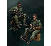 Goodmoel 1/35 Vietnam War U.S. Army Resting Resin Soldier Model Kit (2 Persons)/Unassembled and Unpainted Miniature Kit/XH-5937