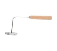 GOOHOCHY Flower-Shaped Fryer Mold with Wooden Handle, Bread Stamp Frying Mould for Home Kitchen Use, Made of Lightweight Aluminum Alloy, Safe and Stable for Making Shredded Carrot Cakes