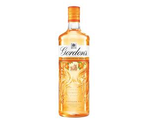 Gordon's Mediterranean Orange | 37.5% vol | 70 istilled Flavoured Gin | Refreshing Zesty Orange Gin | Ideal with Tonic | Pairs the Classic Taste of Gordon's with Oranges