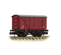 Graham Farish 373-740B BR 10T Meat Van BR Crimson N Gauge