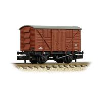 Graham Farish 373-741C BR 10T Meat Van BR Bauxite (Early) N Gauge