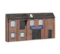 Graham Farish 42-277 Scenecraft Low Relief Factory (Pre-Built)