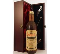 Grants Stand Fast Scotch Whisky (1960's) in a silk lined wooden box with four wine accessories, 1 x 700ml