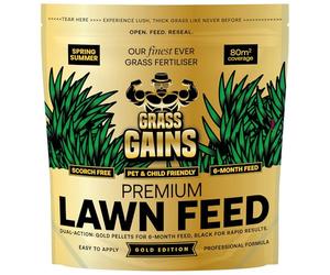 Grass Gains Premium Lawn Feed, 5-6 months longevity giving amazing results! Coverage 80m2, scorch free and pet/child friendly. Perfect for spring/summer use. 2KG