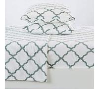 Great Bay Home Extra Soft Velvet Plush Micro Fleece Printed Sheet Set | Deluxe Microplush Non Pilling Sheets, Deep Pocket | Lavish Sherpa Velvet Luxe Collection (King, Lattice-White/Blue)