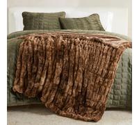 Great Bay Home Fuzzy Ruched Faux Fur Brown Throw Blanket | Ultra|Soft Reversible Throw | Thick Throw for Chair, Sofa, or Bed | Warm, Reversible Blanket (Brown, 50" x 60")