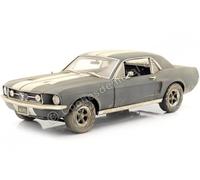 Greenlight 13626 Miniature Collection Car, Matt Black