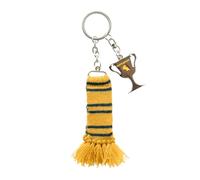 Grupo Erik Keyring Harry Potter Merchandise - Hufflepuff Scarf Keychain, Cute Keyring, Cool Keyrings, Harry Potter Gifts Under 10 Pounds, Hufflepuff Gifts