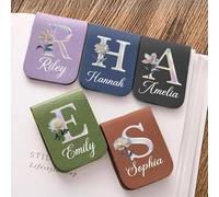 GSTFY Personalised Magnetic Bookmark Clip Leather Customised Mother of Pearl Initial Birth Flower Name Bookmarks Reading Birthday Gifts for Mom Book Lovers Women